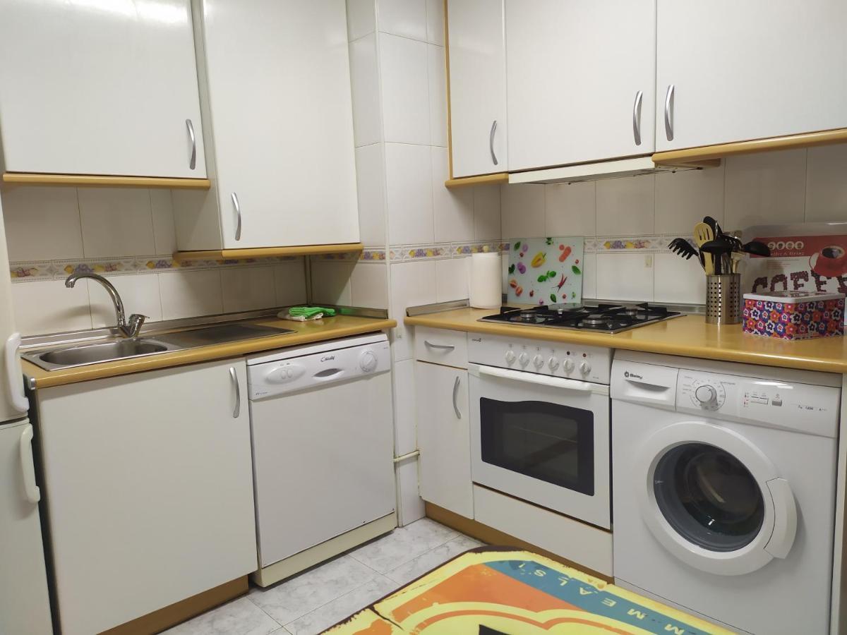 Apartamento Poniente céntrico con dos baños Logroño Exterior foto